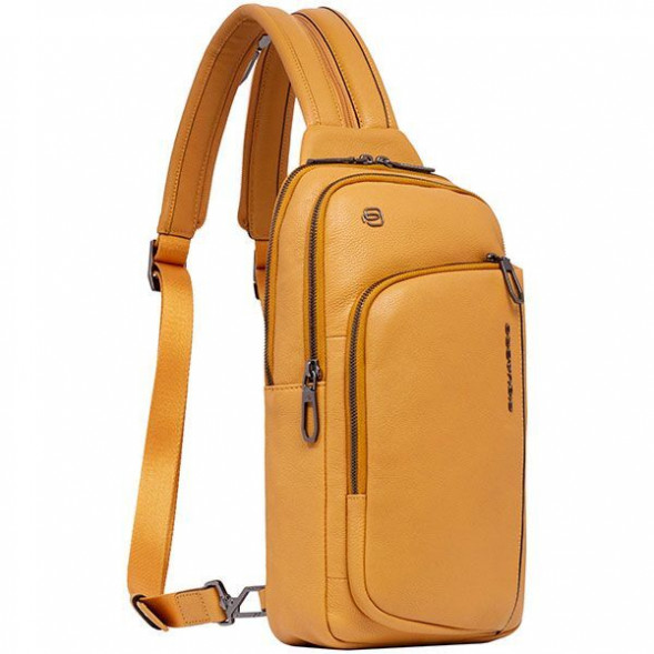 Рюкзак слинг мужской Piquadro Urban CA6540UB00/N черный кожа